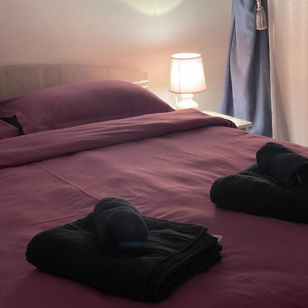 D&M Apartaments Yaş Dış mekan fotoğraf