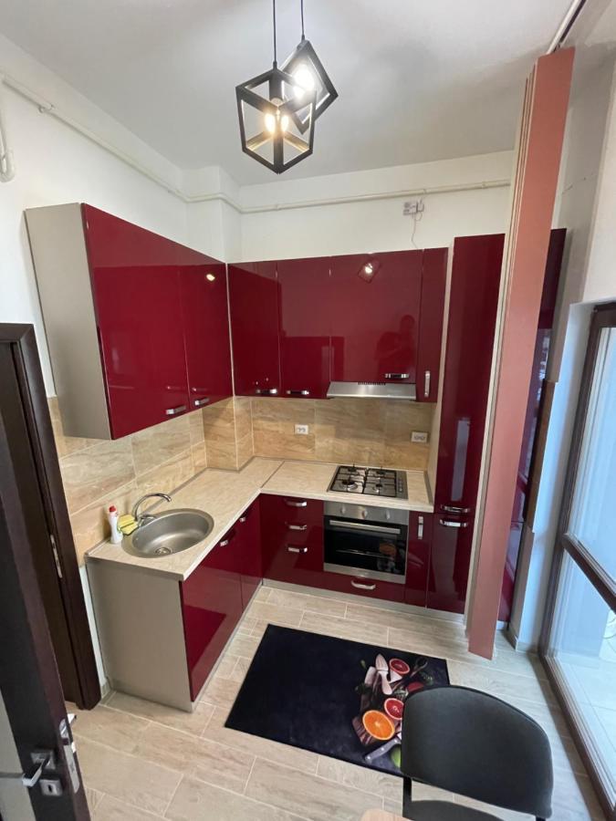 D&M Apartaments Yaş Dış mekan fotoğraf