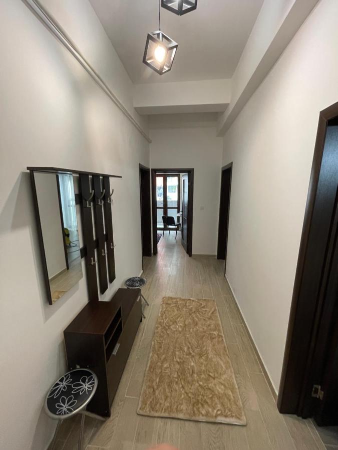 D&M Apartaments Yaş Dış mekan fotoğraf