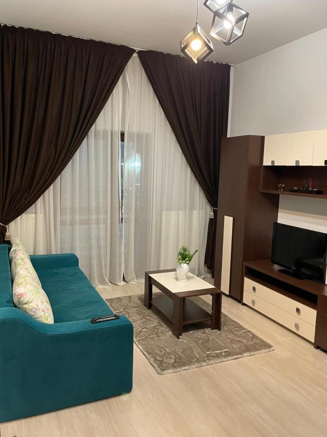 D&M Apartaments Yaş Dış mekan fotoğraf